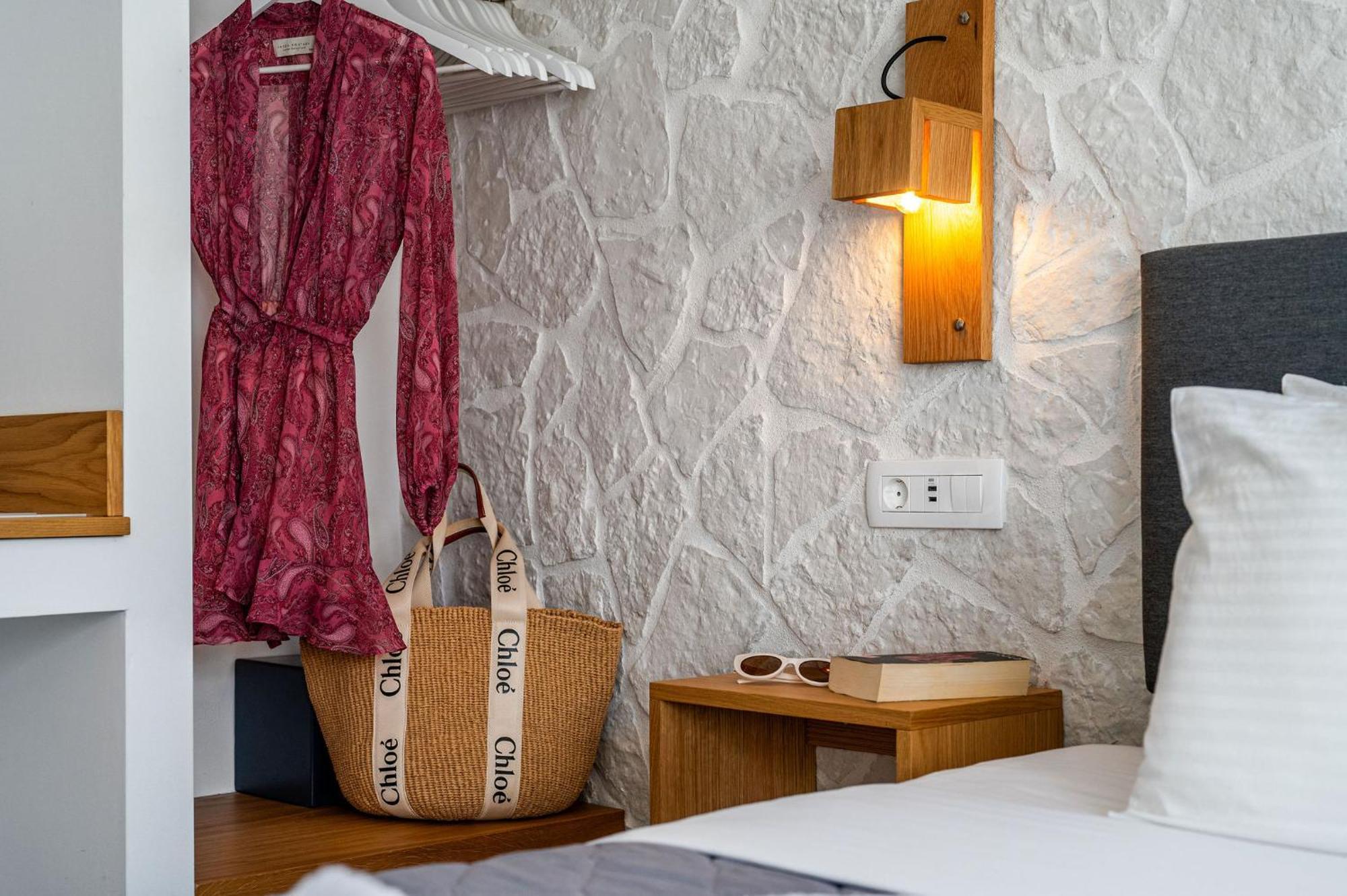 Marianna Hotel Perissa  Eksteriør billede